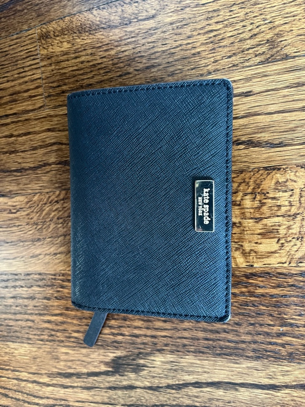 kate spade wallet - black compact saffiano card case with gold logo